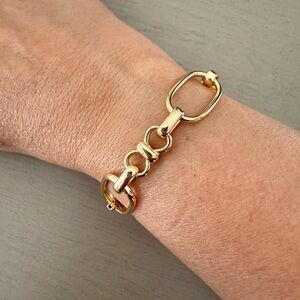 Chic Gold Chain Bracelet